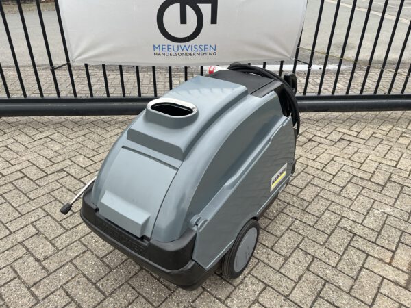 Karcher HDS 695 stoomcleaner/hogedrukreiniger 380V 10M1 - Image 3