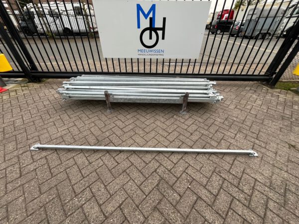 Kalkzandsteenschoor verstelbaar/lijmschoor 250CM nieuw 2.50M