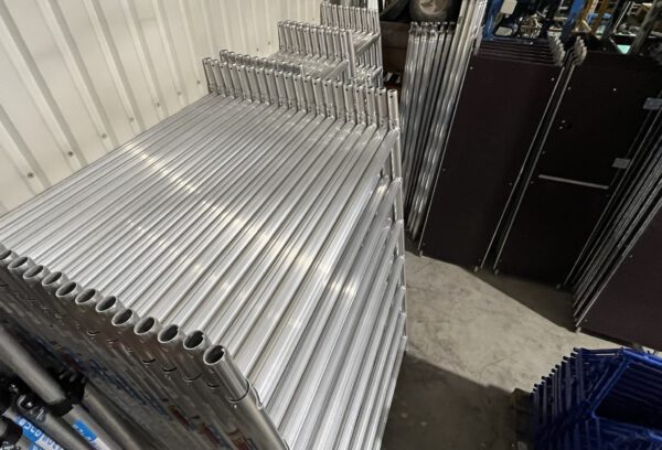 Euroscaffold aluminium rolsteiger en onderdelen uit voorraad - Image 6