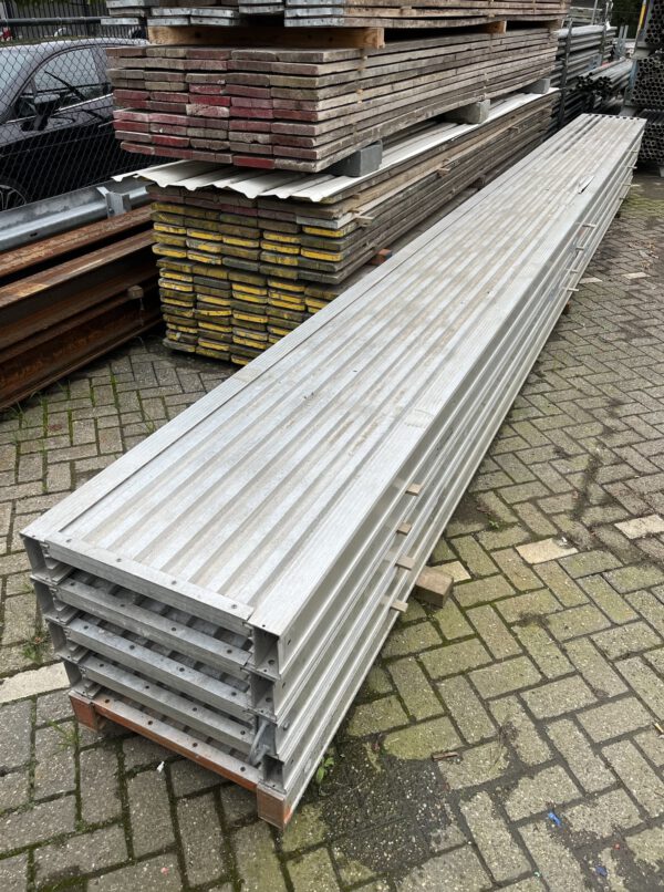 Layher aluminium werkbrug/loopbrug/steigerbrug 7.10x060M - Image 2