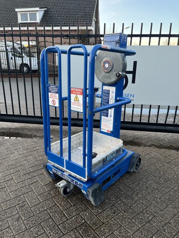 Power Towers Pecolift handbediende hoogwerker 350CM WH