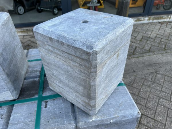 Hardsteen sokkel/hardsteen poer 28x28x33CM 4x facetrand - Afbeelding 6