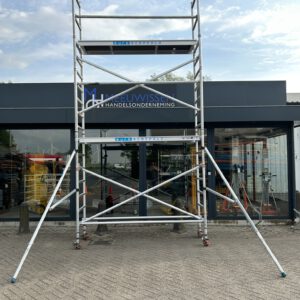 Altrex aluminium rolsteiger 0.75x.2.45M 6.2M werkhoogte