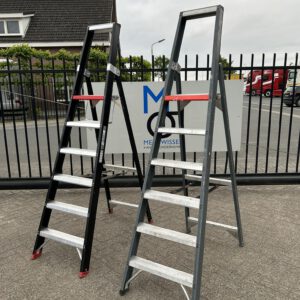 Altrex platformtrap/platform trap 1x4/1x5/1x6/1x8 gebruikt
