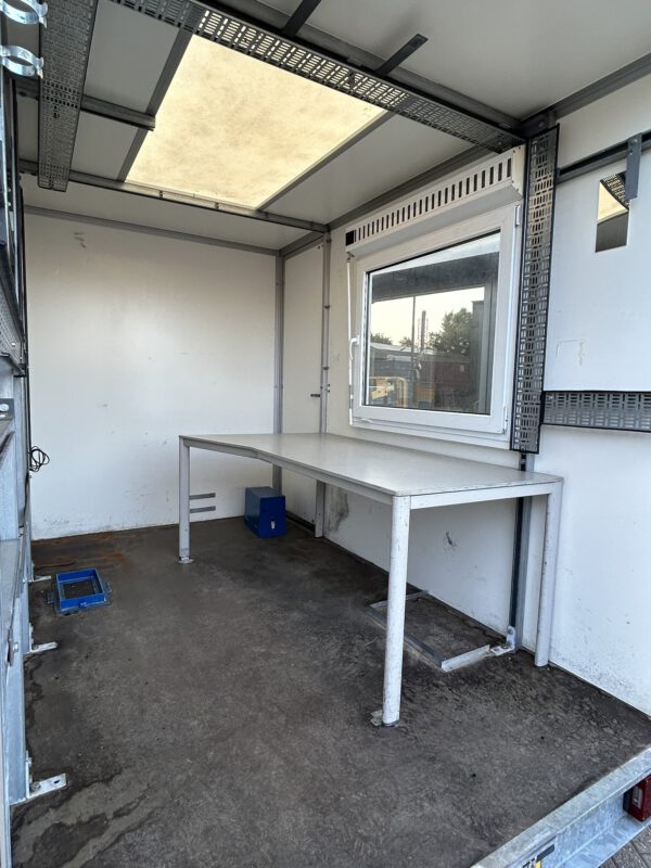 Hapert gesloten aanhanger + zijdeur en raam 300x180x210CM - Afbeelding 9