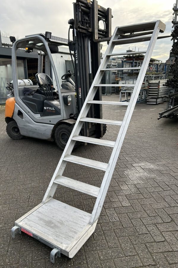 Layher Allround aluminium bordestrap 2.57x2.00M gebruikt - Afbeelding 5