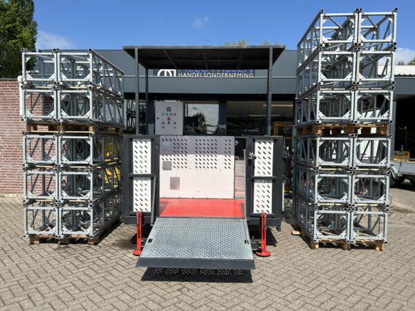 Deckman goederen- en personenlift/bouwlift 1500KG 30.00M ongebruikt - Afbeelding 4