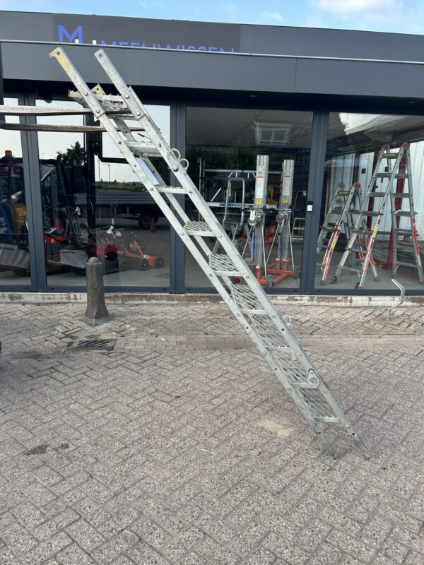 Combisafe tijdelijke bouwtrap/taludtrap 2.00M hoog - Afbeelding 2