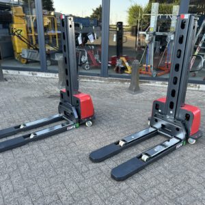 Meeneem stapelaar semi elektrisch 500KG 135CM NIEUW
