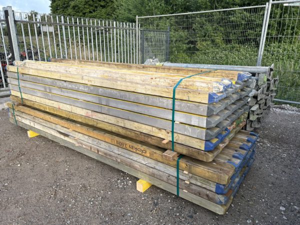 Doka H20 top drager onderslagen gebruikt 1800/2900/4500MM