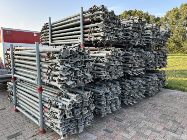Duw-trekschoor/schoren/schoorstempel 250-440CM gebruikt - Afbeelding 2