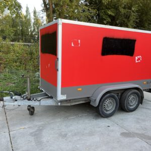 Hapert gesloten aanhanger/aanhangwagen 300x130x150CM 2000KG