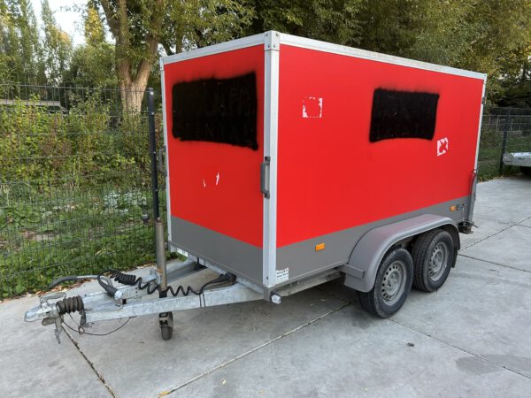 Hapert gesloten aanhanger/aanhangwagen 300x130x150CM 2000KG - Afbeelding 2