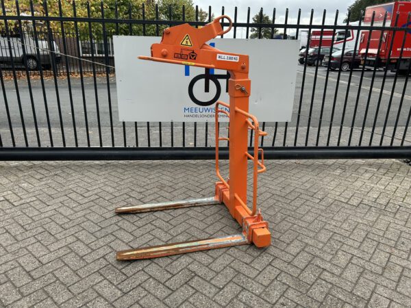 BSV pallethaak/pallet haak zelfbalancerend 2000KG gebruikt