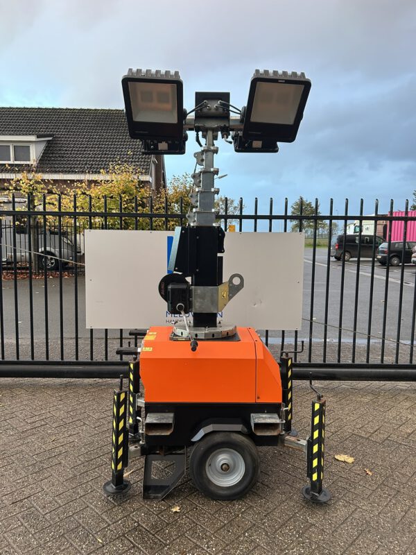 Trime X-Chain mobiele lichtmast koppelbaar 7.00M LED BJ2016