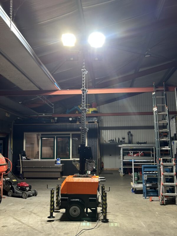 Trime X-Chain mobiele lichtmast koppelbaar 7.00M LED BJ2016 - Afbeelding 11