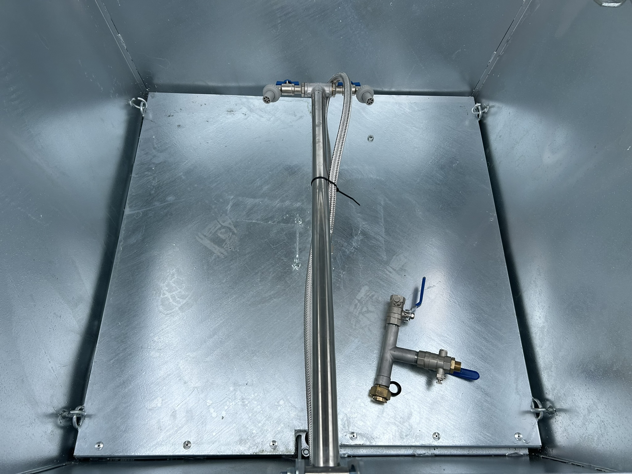 Bouwaansluitkast/bouwmeterkast 40A + watermeterput set NIEUW - Afbeelding 4