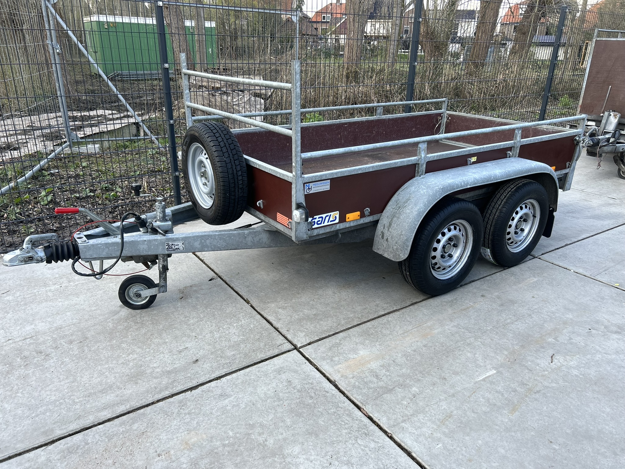 Saris aanhanger/aanhangwagen/bakwagen 250x130CM 2000KG