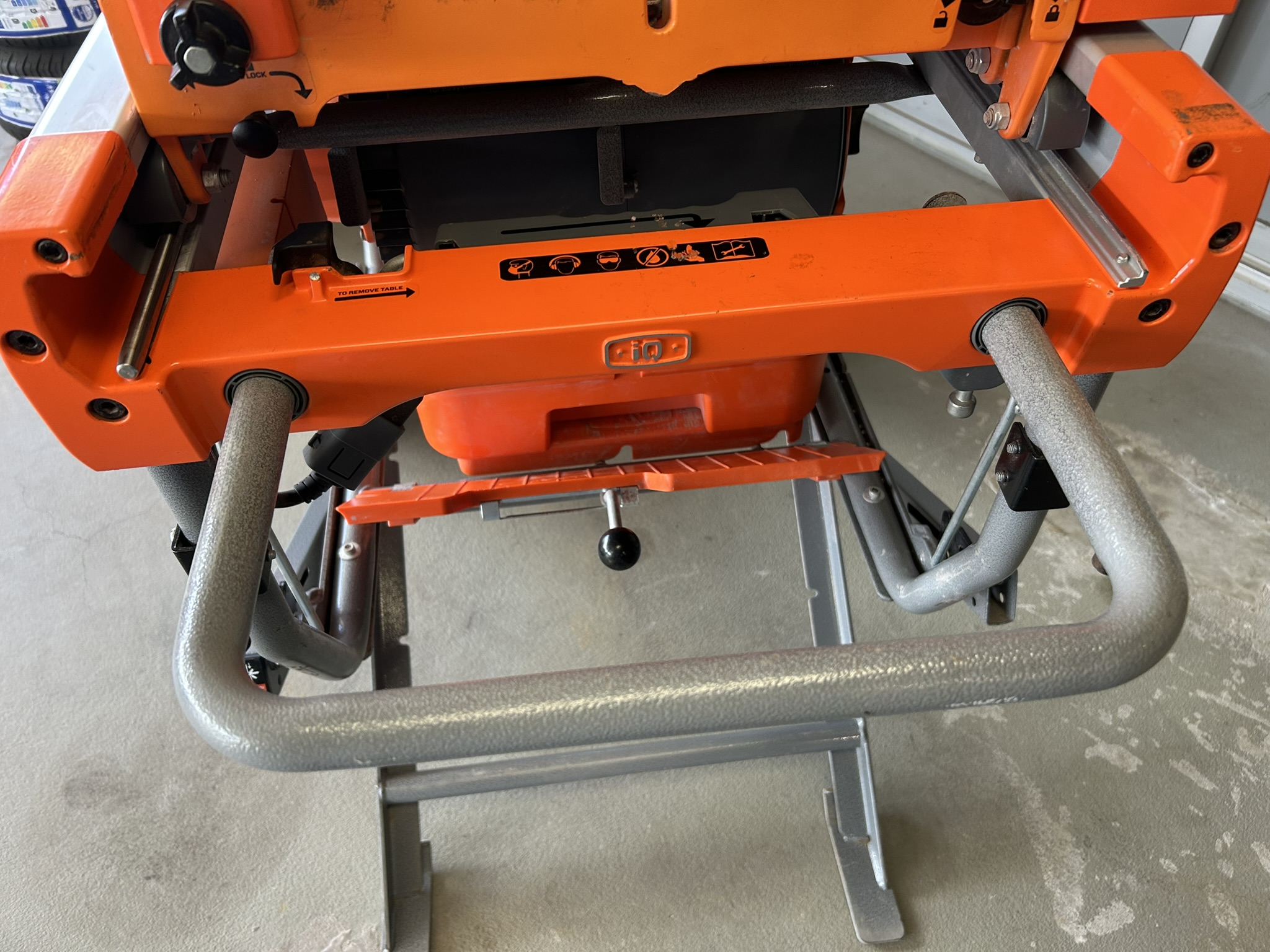 iQMS362i steenzaagmachine inclusief stofafzuiging gebruikt - Afbeelding 3