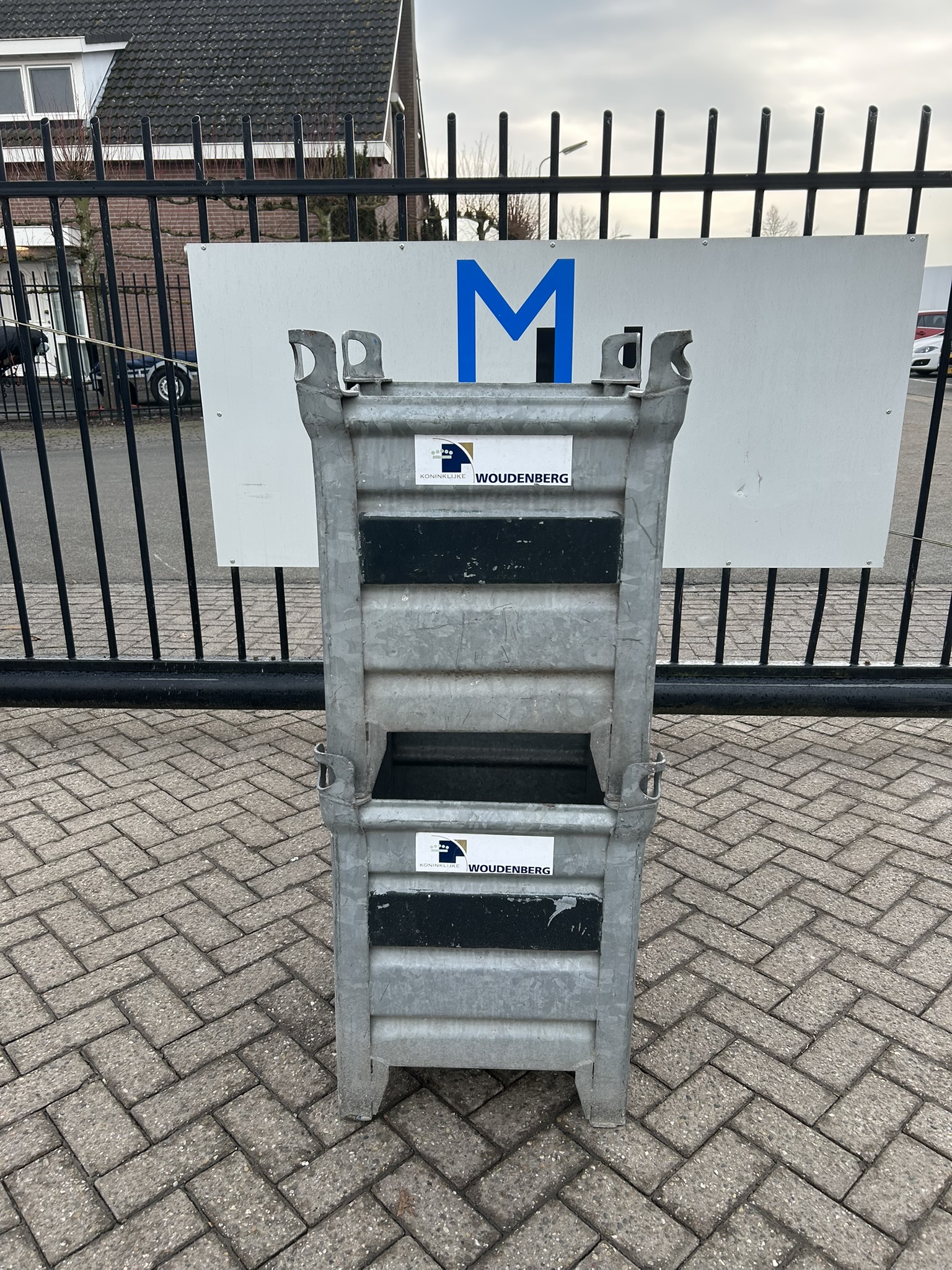 Stalen stapelbak/stapelkist/stapelbakken 55x55x70CM 14ST